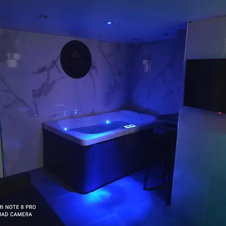 Apartment Golden Suites & Le Coocon